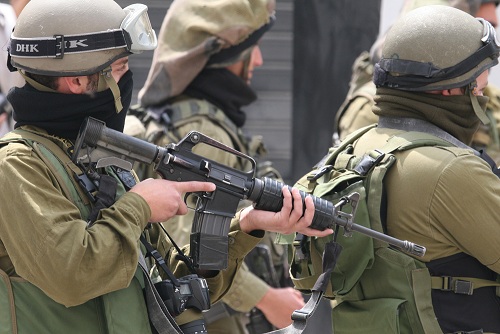 201151615310557621 8