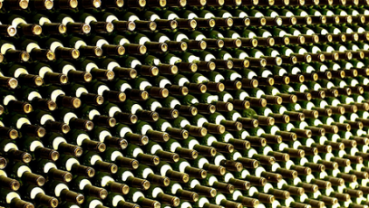 EU takes aim at Israeli settlement products